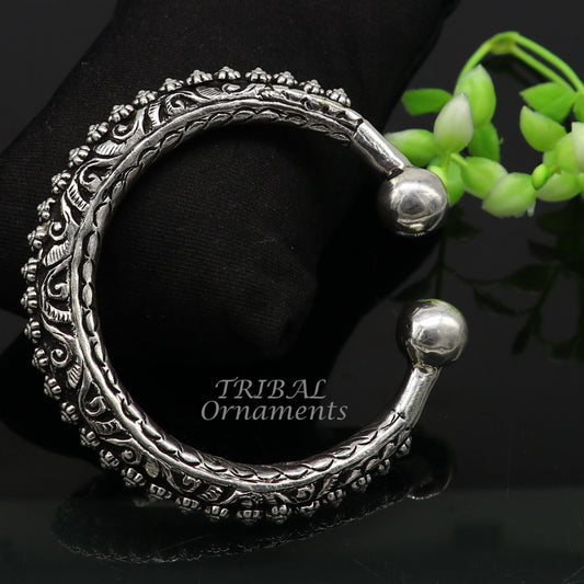 Sterling silver handmade bangle bracelet with chitai work, pearls, and tribal design, unisex and customizable jewelry by Tribal Ornaments.