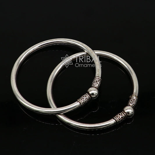Sterling silver tribal design trendy kada bracelet for men and girls, lightweight and handmade with cultural motifs by TRIBAL ORNAMENTS.