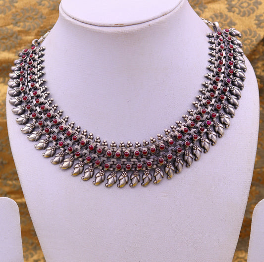 Indian vintage design sterling silver charm necklace set featuring intricate tribal motifs, handcrafted by TRIBAL ORNAMENTS.
