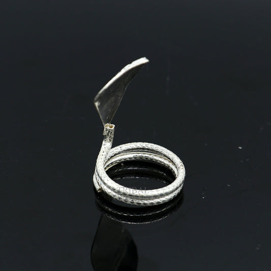 Divine Shiva Snake sterling silver handmade style mini snake or shiva snake for puja or worshipping, solid Diwali puja article su719 - TRIBAL ORNAMENTS