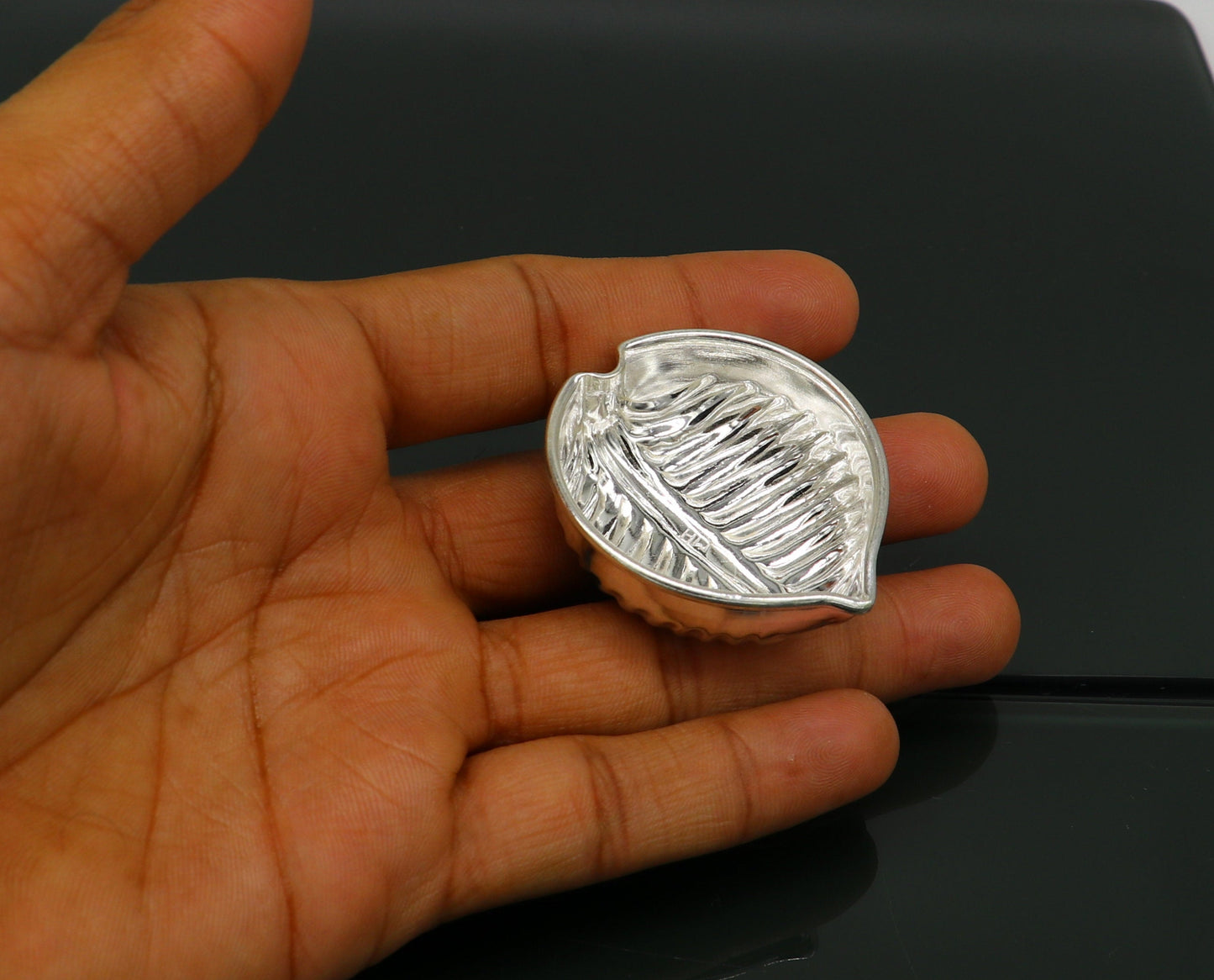 Pure 925 silver handcrafted design tilak bowl, sindur bowl, kesar chandan, saffron sandal bowl, puja utensils, baby feeder article su177 - TRIBAL ORNAMENTS