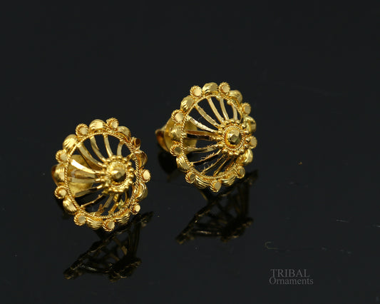 Handmade 22K yellow gold filigree stud earrings by TRIBAL ORNAMENTS, stylish modern ethnic jewelry for bridal or special occasions.