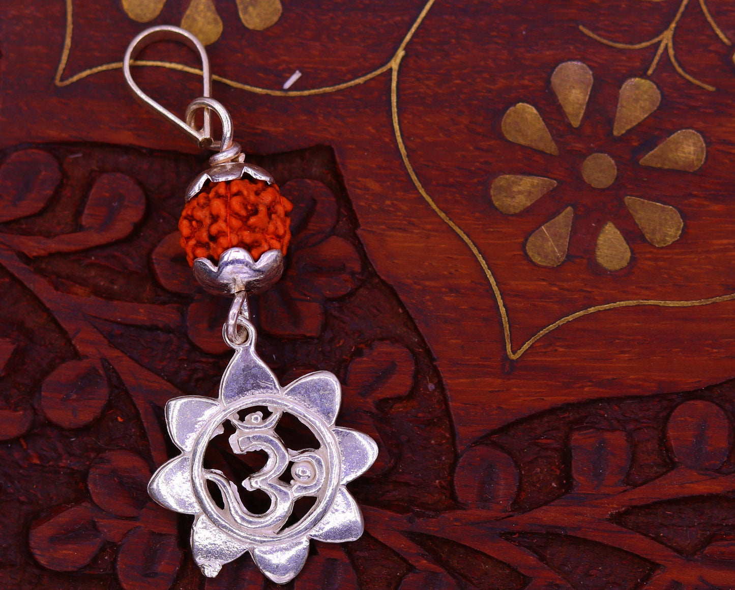 Solid Sterling silver handmade fabulous Aum pendant with natural rudraksha excellent stylish modern unisex pendant necklace jewelry nsp277 - TRIBAL ORNAMENTS