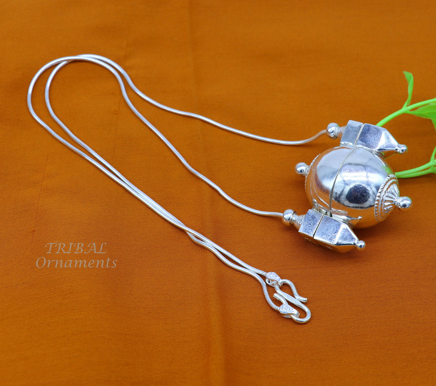 Unique handmade solid sterling silver chain and Shiva lingam box, box pendant necklace set, container pendant tribal jewelry India set491 - TRIBAL ORNAMENTS