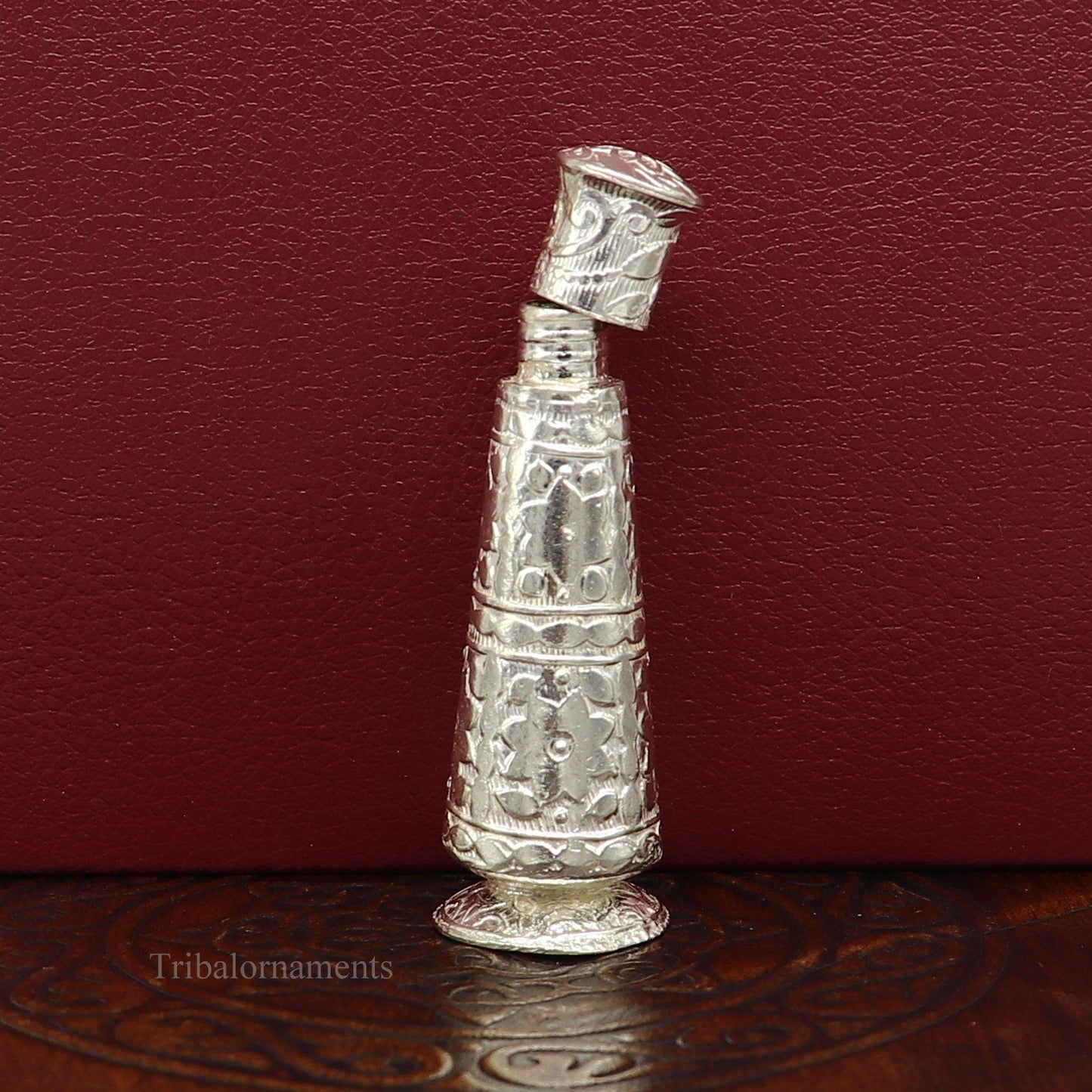 Vintage antique design 925 sterling silver sindoor box, kumkum box/ trinket box bridal jewelry collection from Rajasthan india stb205 - TRIBAL ORNAMENTS