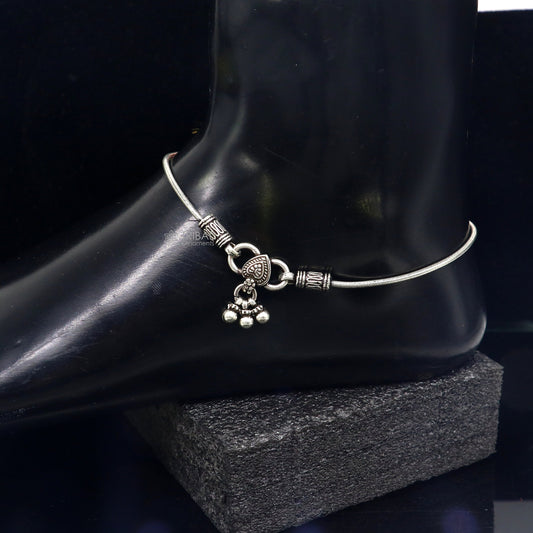 Vintage antique design handmade 925 sterling silver snake chain ankle bracelet, customized trendy foot jewelry by TRIBAL ORNAMENTS.