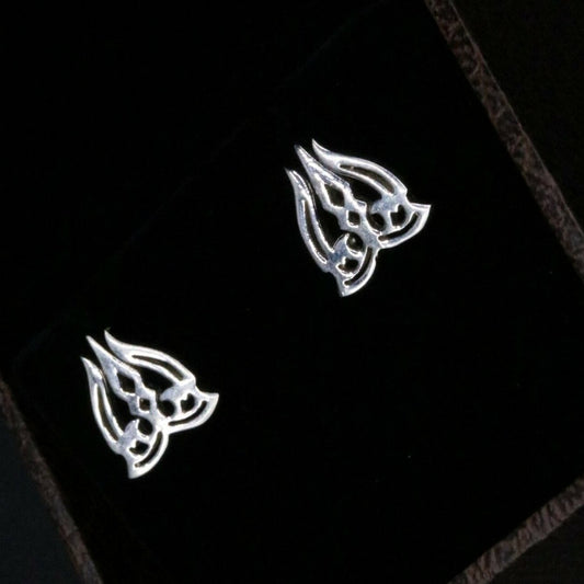 Silver Shiva idol stud earring featuring a trident design, crafted by TRIBAL ORNAMENTS, for stylish men's jewelry.