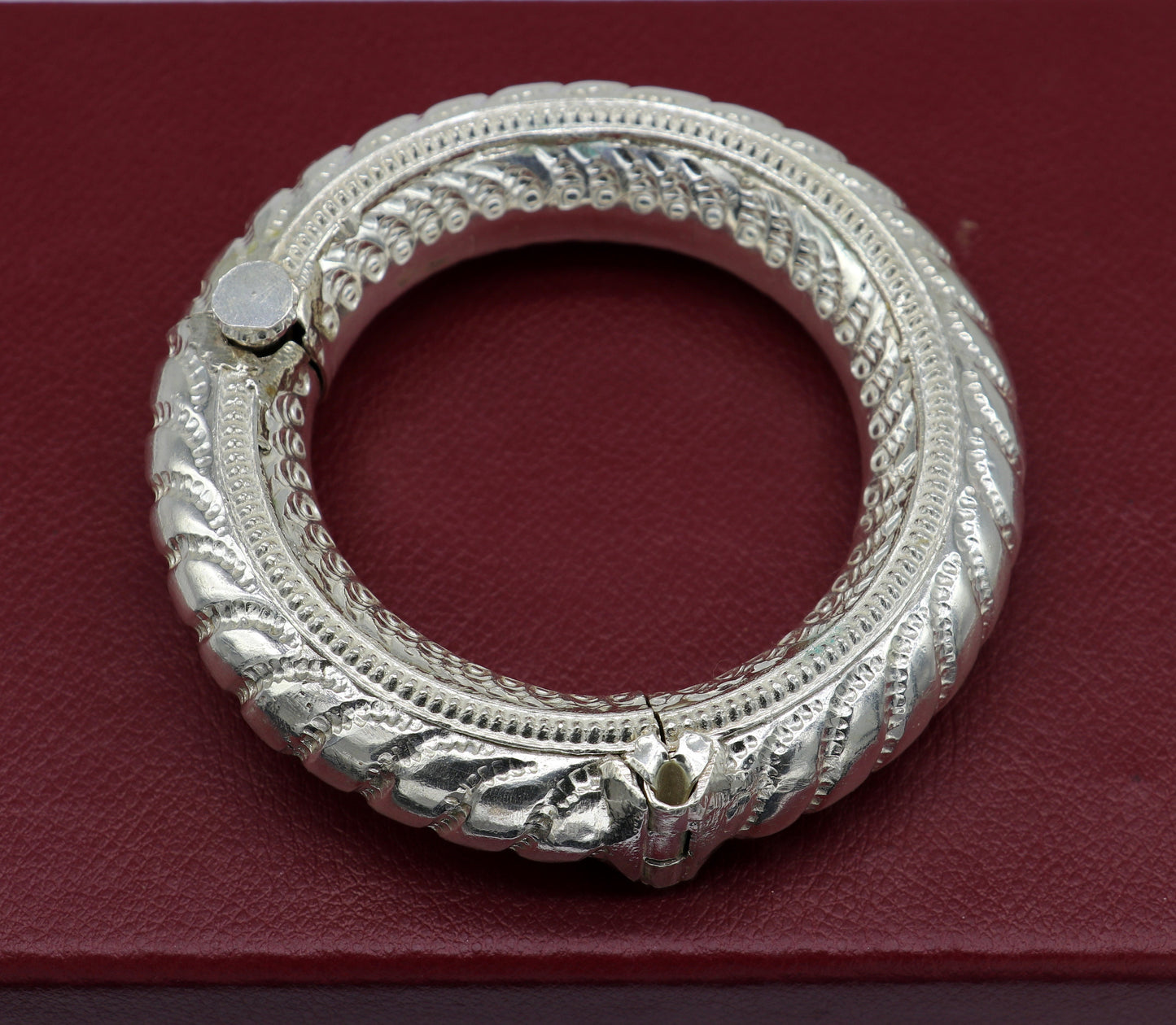 Vintage design handmade Heavy bangle bracelet, amazing stunning unisex wedding party special bangle kada, tribal ethnic jewelry nsk359 - TRIBAL ORNAMENTS