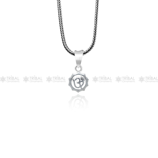 925 Sterling silver Om mantra pendant nsp931