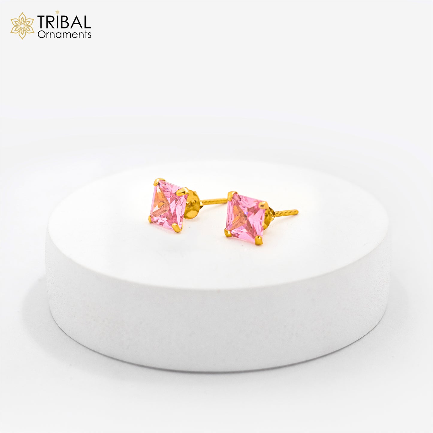 14Kt yellow gold baby pink diamond stud earring for unisex er196