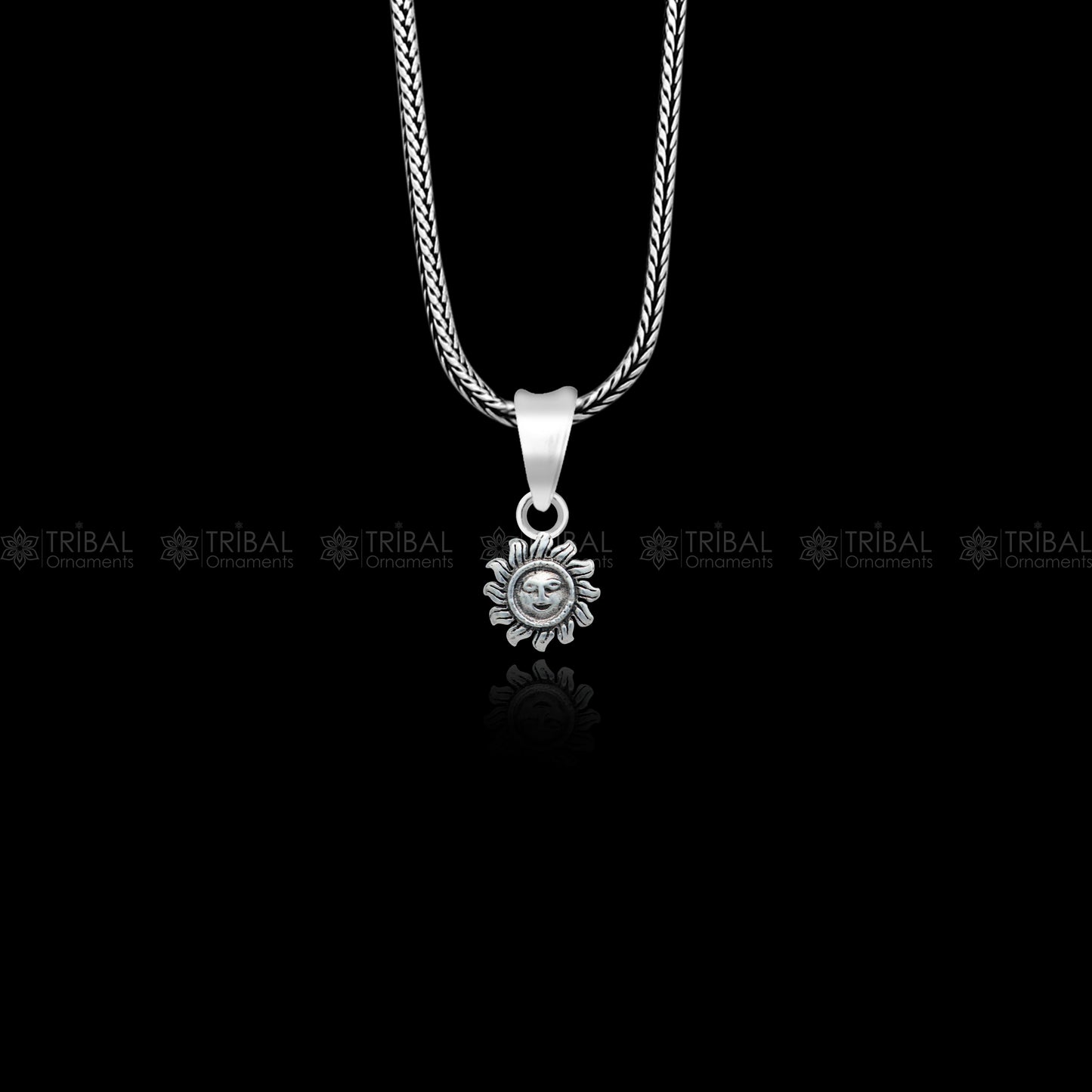 925 Sterling silver Sun ( surya ) pendant nsp945