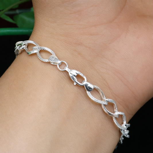 8-inch girl's handmade sterling silver bracelet with a stylish solid chain, elegant jewelry by TRIBAL ORNAMENTS