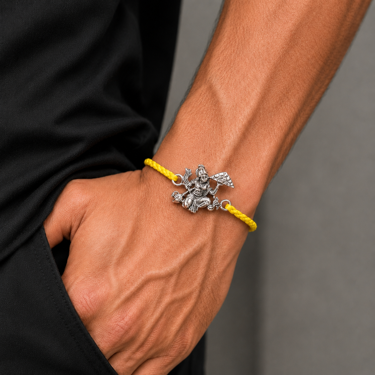 925 Sterling silver Lord Hanuman design thread rakhi bracelet rk333