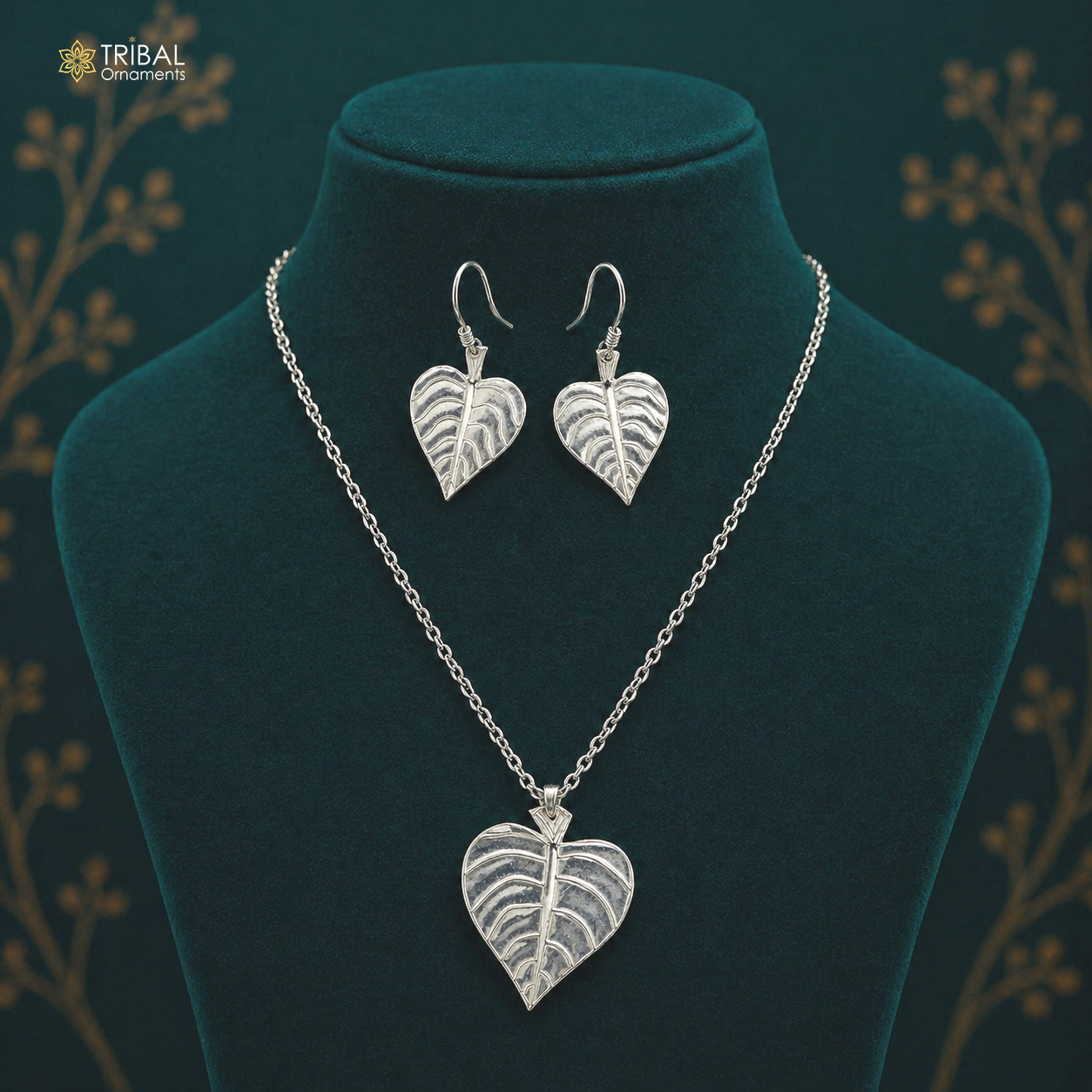 925 sterling silver heart-shaped pendant necklace with peepal tree leaves design and matching hoops earrings, tribal-style brides jewelry