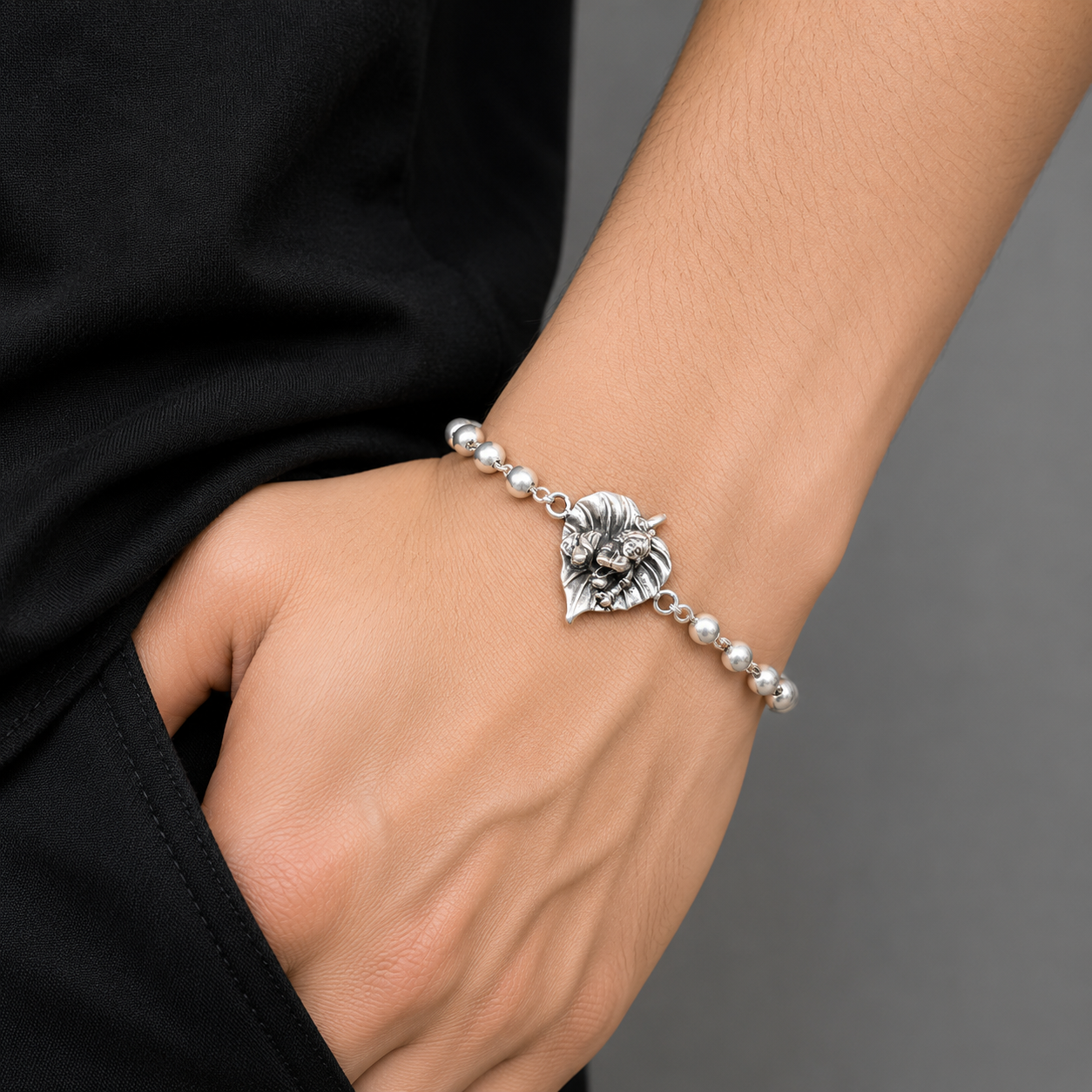 925 sterling silver laddu gopala Design bracelet with rudraksha Tulsi beaded bracelet rakhi rk181