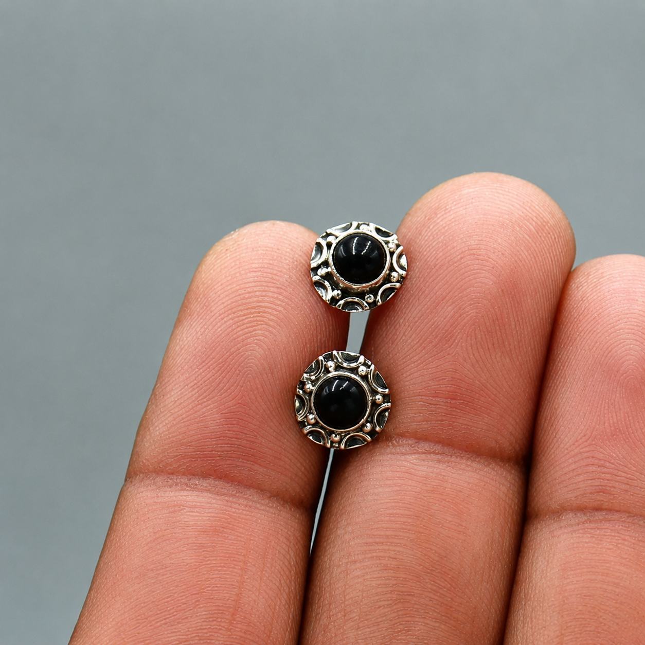 925 sterling silver round shape Black Onyx stud earring best unisex jewelry ER288