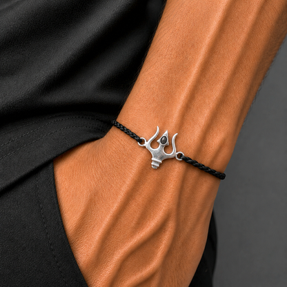 925 sterling silver Trishul / Trident design thread rakhi bracelet rk380