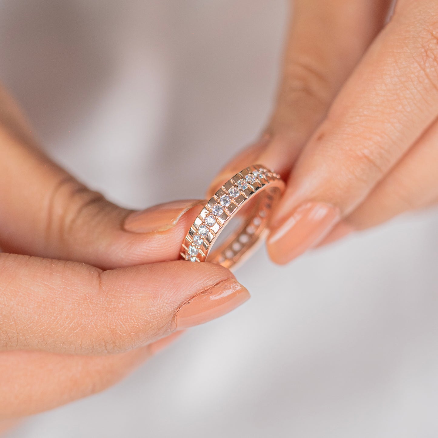 White diamond stylish rose gold silver ring