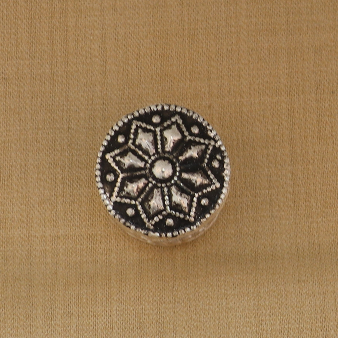 925 sterling silver flower design trinket box , casket box, Sindoor box brides jewelry stb889