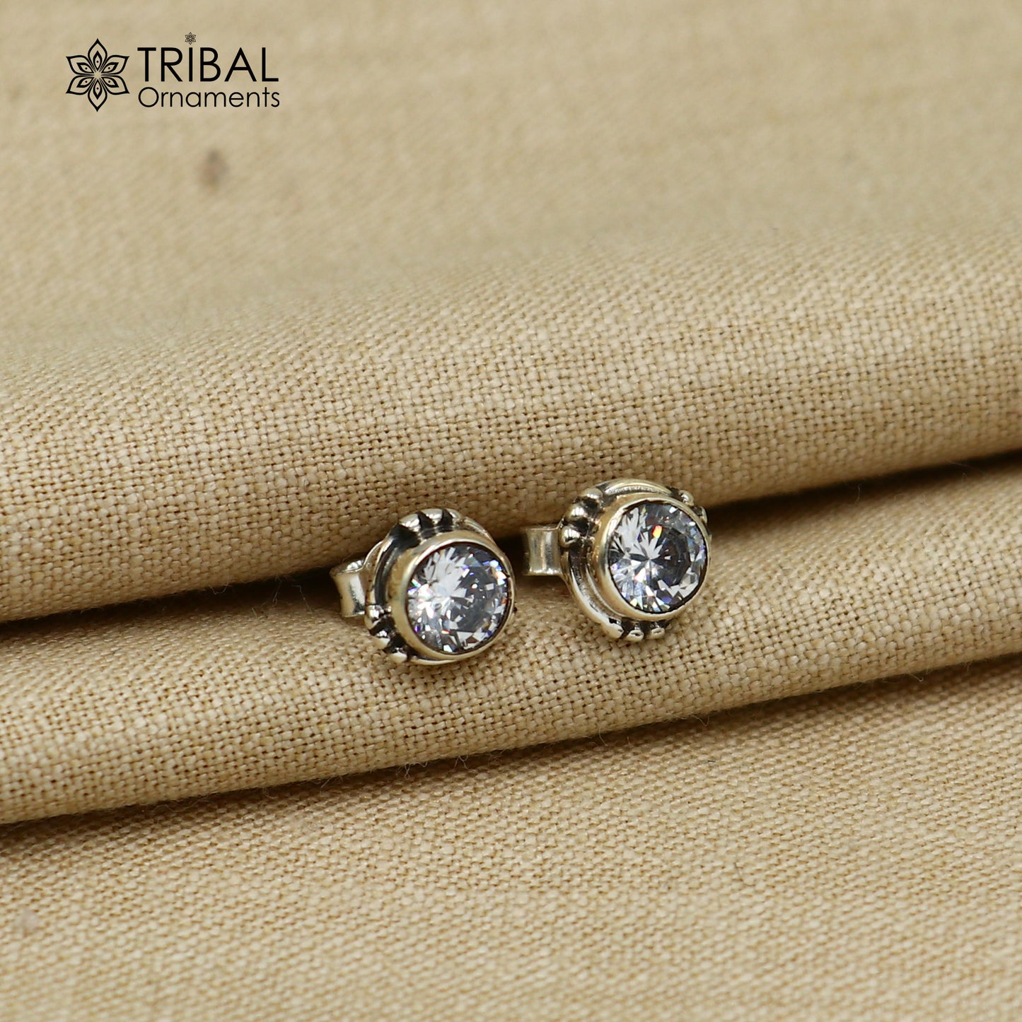 925 sterling silver gorgeous round shape white stone stud earring best unisex jewelry s1417