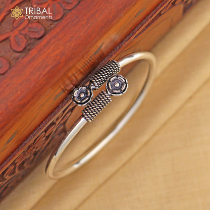 925 sterling silver handmade flower design stylish kada bangle bracelet tribal jewelry nsk872925 sterling silver handmade flower design stylish kada bangle bracelet tribal jewelry nsk872 - TRIBAL ORNAMENTS