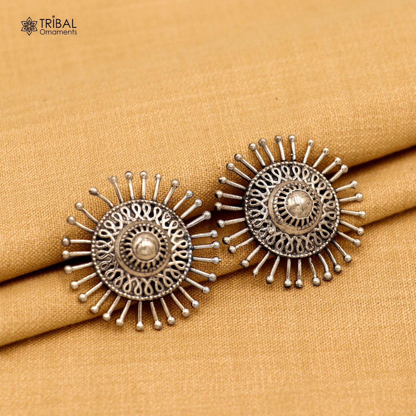 925 sterling silver ethnic carved flower style traditional stud earring ear751