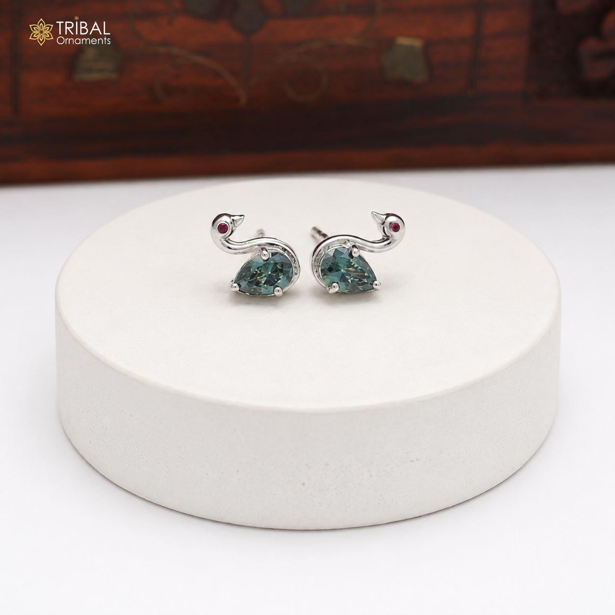925 sterling silver gorgeous swan shape stone stud earring jewelry er326