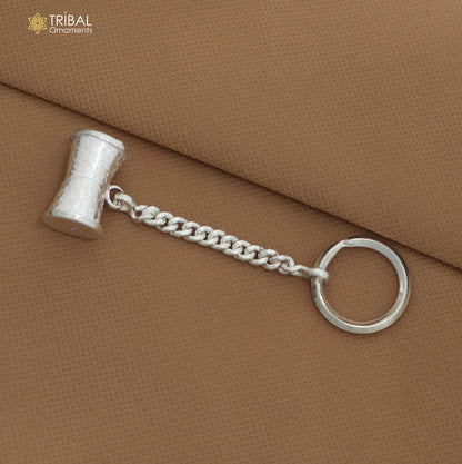 925 Sterling silver Shiva damru design key chain featuring vintage style, solid craftsmanship, ideal for stylish unisex gift accessories.