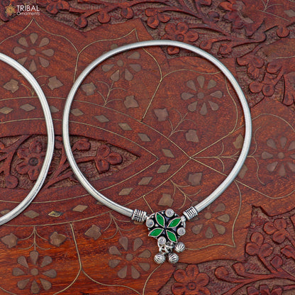 Sterling silver floral design anklet with stone accents, foot bracelet for belly dance, by TRIBAL ORNAMENTS.