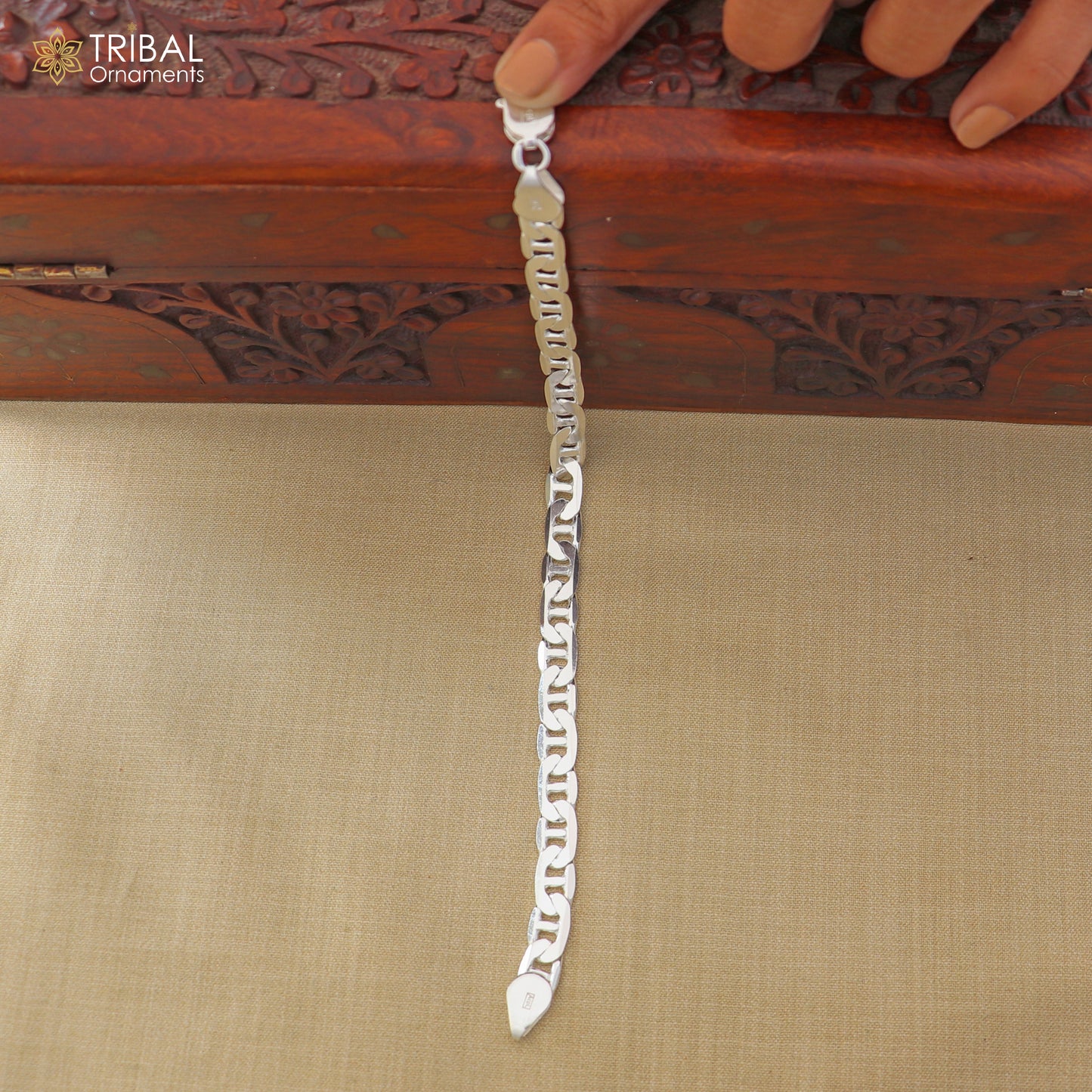 8.5-inch 925 sterling silver mariner link chain bracelet, unisex jewelry by Tribal Ornaments, shown on a white background.