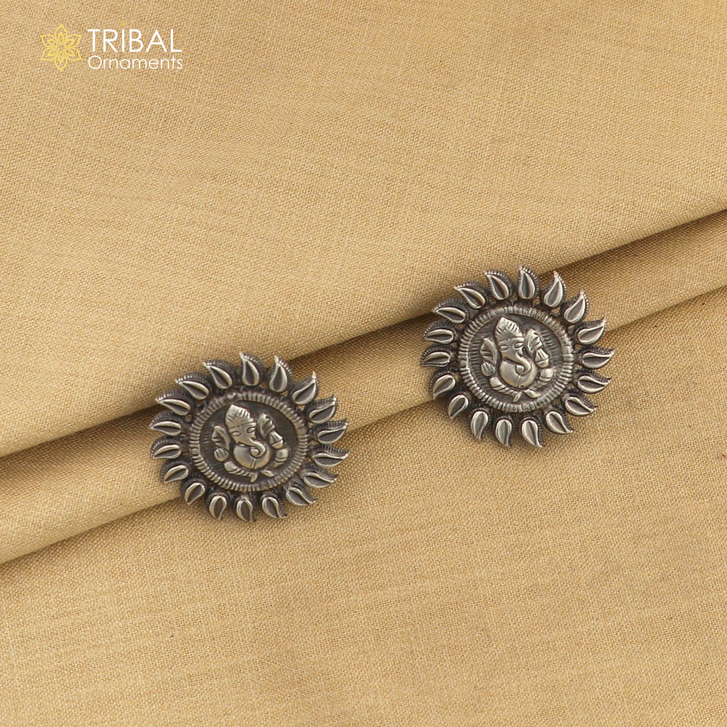 925 sterling silver lord Ganesha stud earring s1374