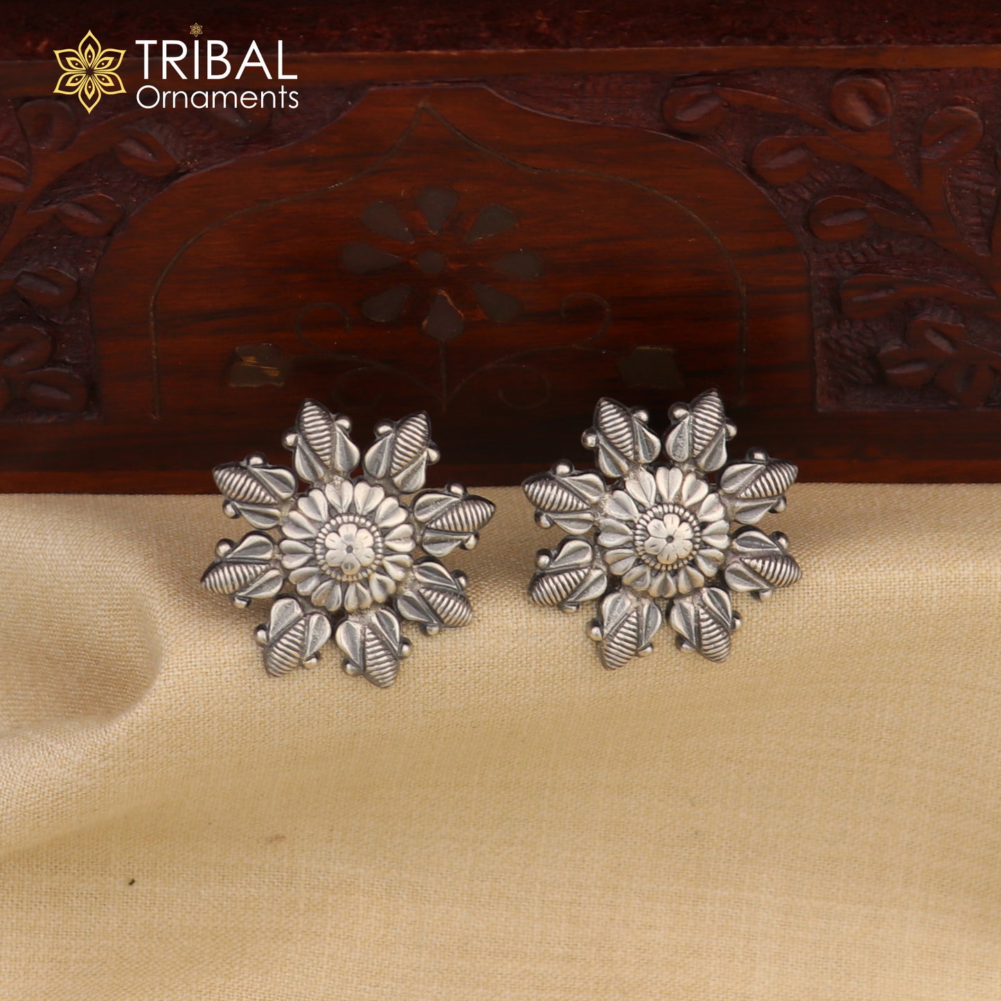 925 sterling silver flower design stylish stud earring s1375