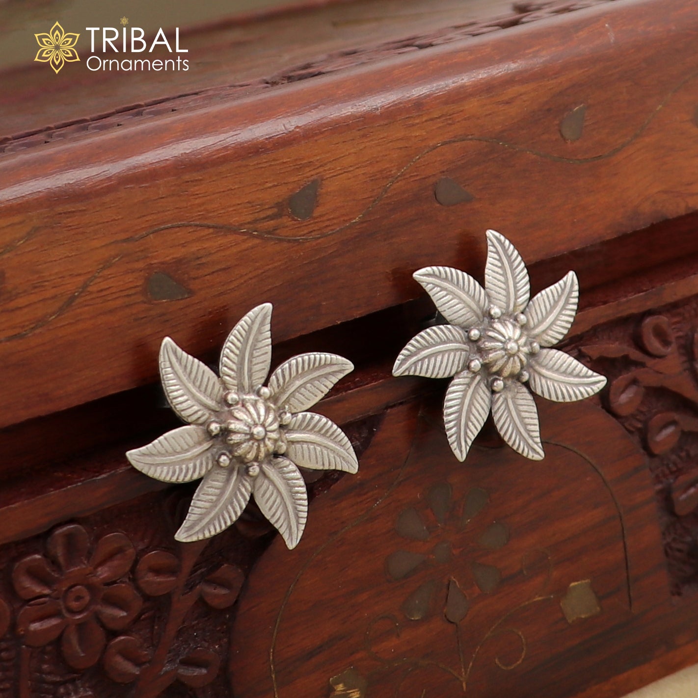 925 sterling silver flower design stylish stud earring s1376