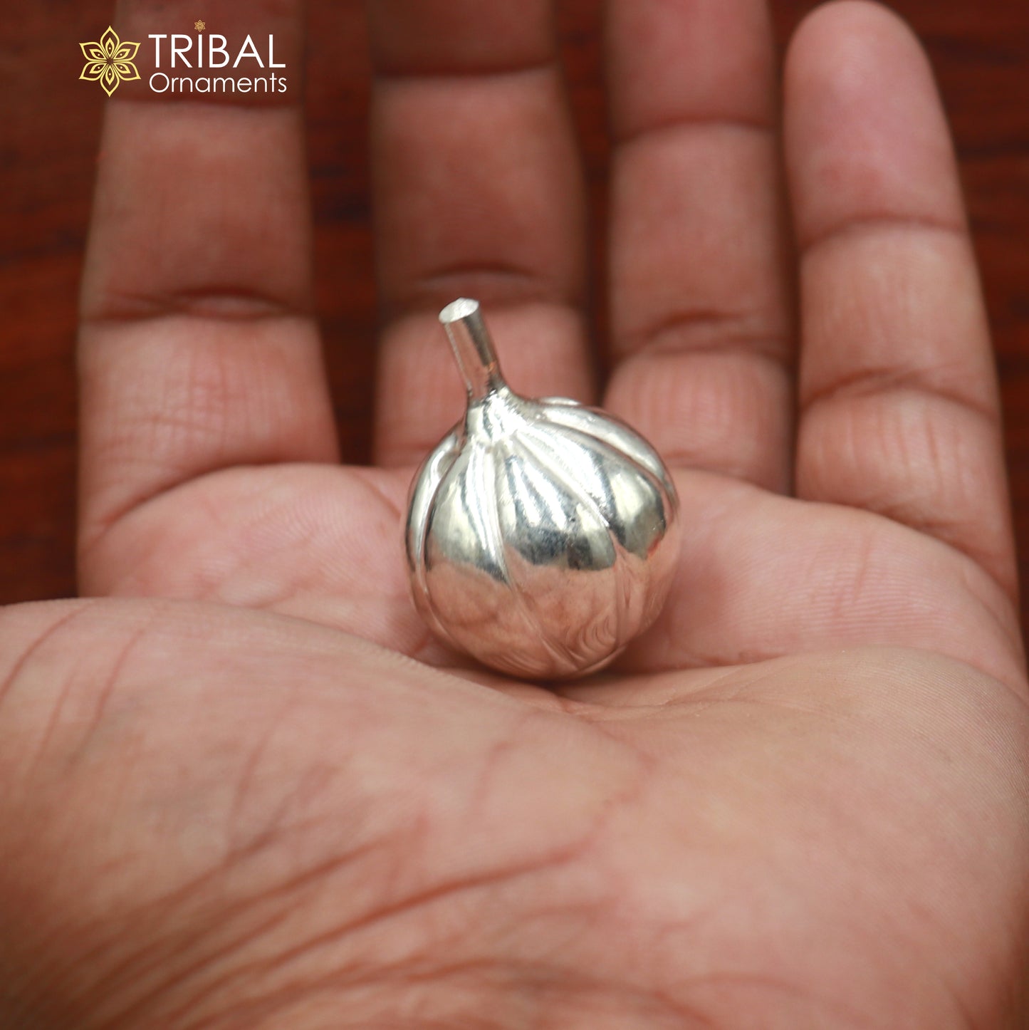 925 sterling silver Garlic collectible or gifting articles art889