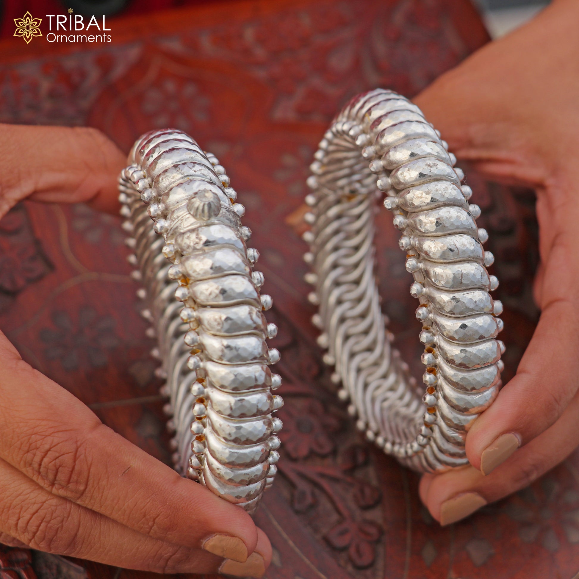 Sterling silver vintage spiral sutli design bangle bracelet by TRIBAL ORNAMENTS, showcasing intricate craftsmanship and customizable jewelry features.