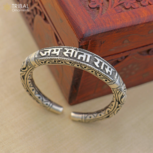 Unisex 925 sterling silver Ram mantra bracelet with chitai work featuring "Jai Sita Ram" design and tribal ethnic jewelry style.
