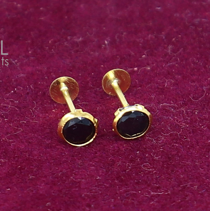 14Kt yellow gold black diamond stud earring for unisex er188