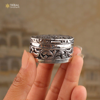 Sterling silver vintage flower design oval trinket box by TRIBAL ORNAMENTS, decorative Sindoor box for brides jewelry.