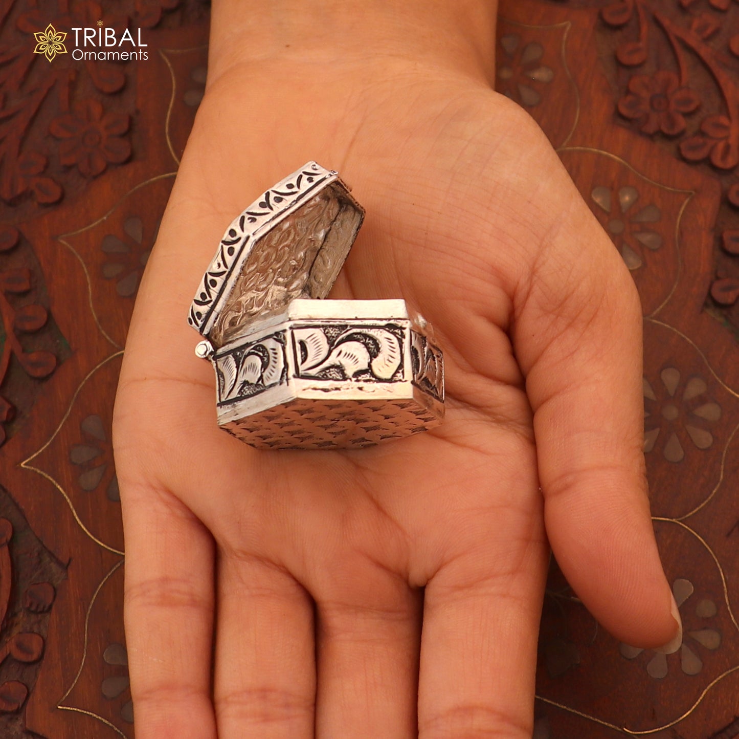 925 sterling silver vintage flower design  trinket box , Sindoor box brides jewelry stb910