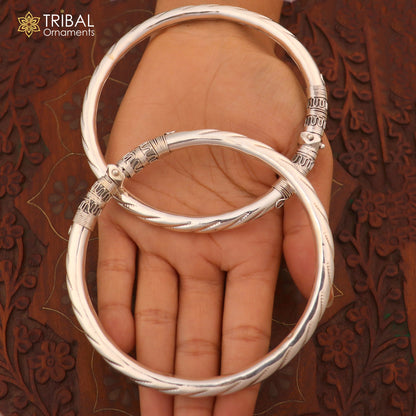 Sterling silver vintage ankle bracelet with customized design, stylish foot jewelry from TRIBAL ORNAMENTS, featuring intricate details.