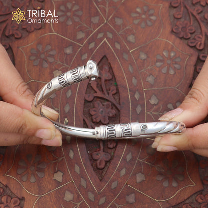 Sterling silver vintage ankle bracelet with intricate design by TRIBAL ORNAMENTS, featuring customized foot jewelry with traditional details.
