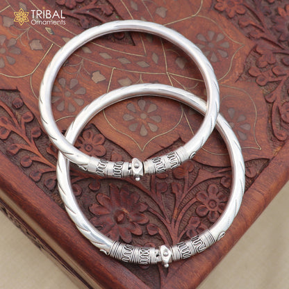 Vintage-style 925 sterling silver foot ankle bracelet with intricate design, custom jewelry from TRIBAL ORNAMENTS.