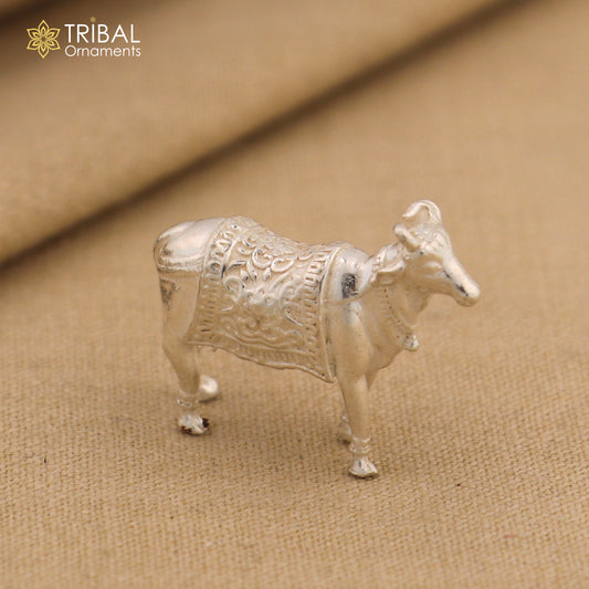 Divine cow 925 sterling silver vintage Nakshi work design Kamdhenu cow, deity's cow, wishing cow art835