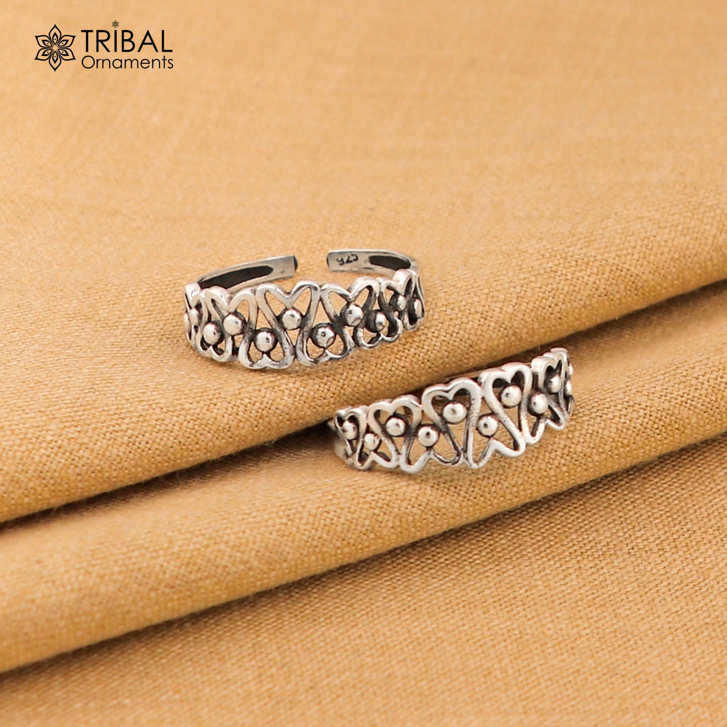 925 sterling silver uniquely handcrafted flower style oxidized toe rings. best brides wedding jewelry tribal jewelry ytr17