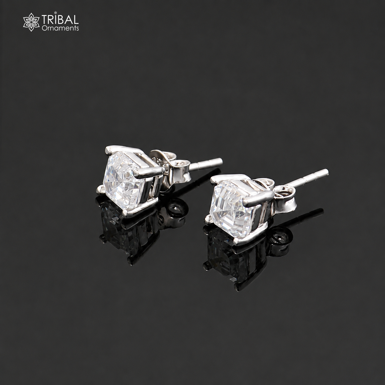 Square-shaped 925 sterling silver diamond stud earring with white gemstone, unisex jewelry by TRIBAL ORNAMENTS.