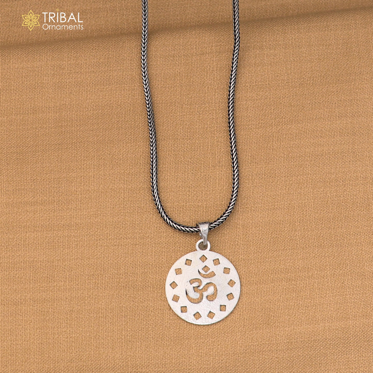 925 sterling silver Om design pendant with chain stylish unisex jewelry nsp1155