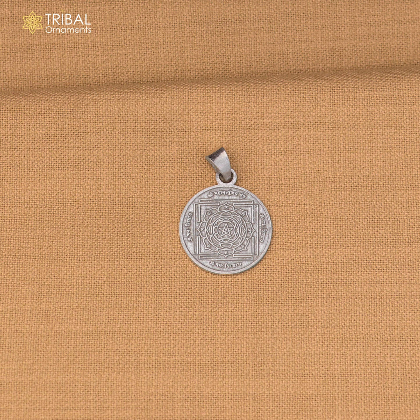 925 sterling silver Maha Mrityunjaya Yantra pendant with chain stylish unisex jewelry nsp1157