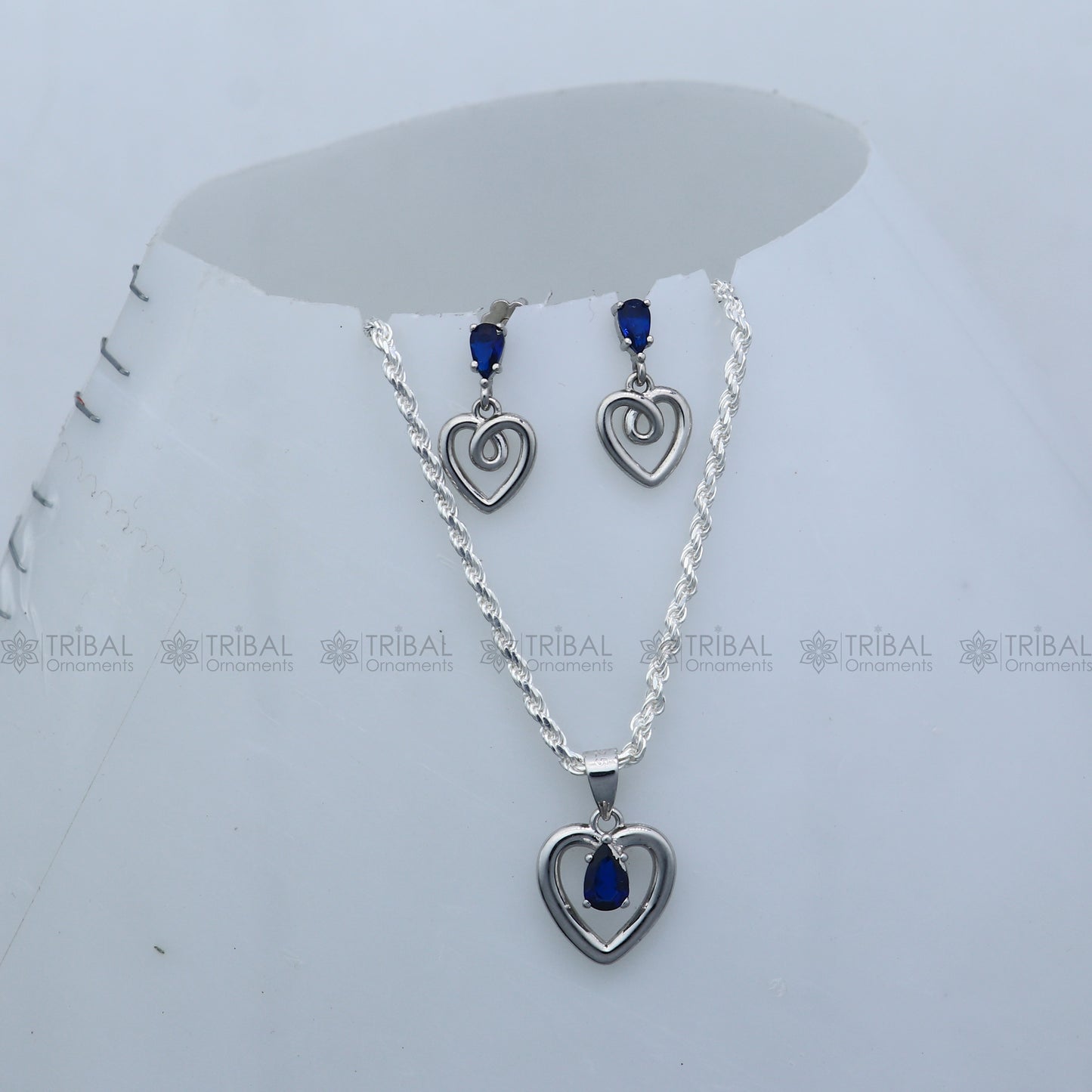 925 Sterling silver blue diamond (sapphire) with heart shape pendant set nsp968