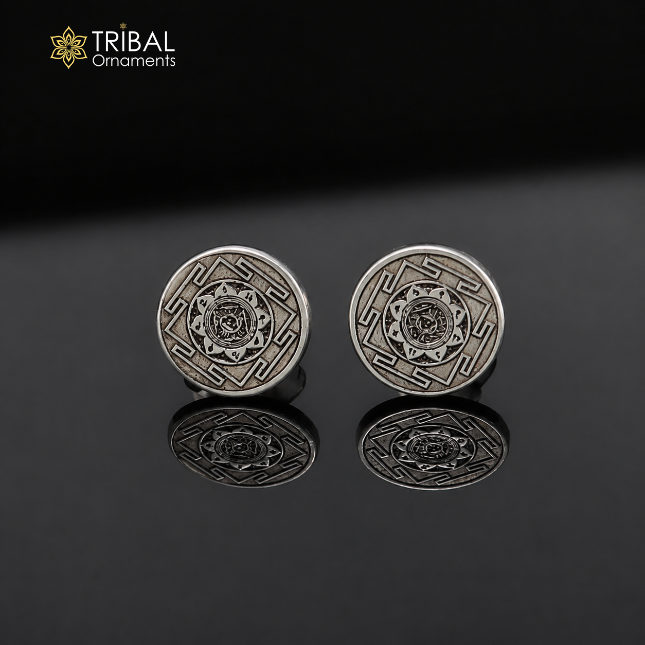 925 sterling silver Ram raksha yantra stud earring best unisex jewelry er303