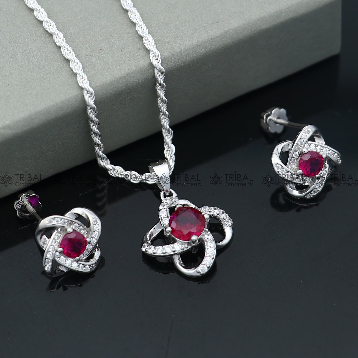 925 Sterling silver flower with Red diamond (rubby )  pendant set nsp963